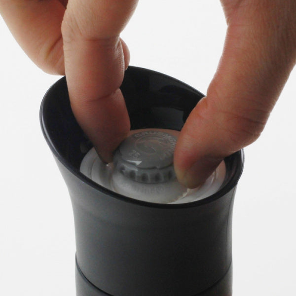 卡拉香料研磨機;不銹鋼 126mm - 1 件